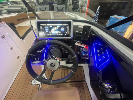 New 2026 Yamaha Boats 252 SE Bowrider