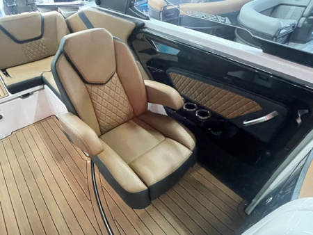 New 2026 Yamaha Boats 252 SE Bowrider