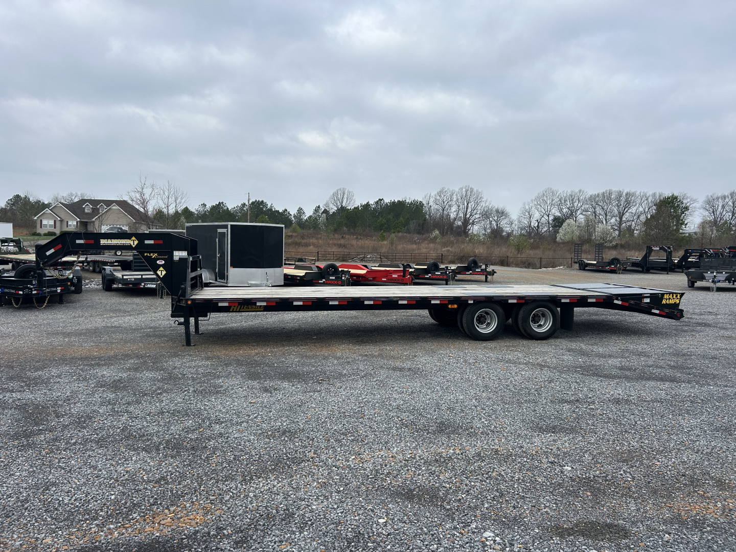 Used 2020 Diamond T 102"X30' 24k Gooseneck Trailer
