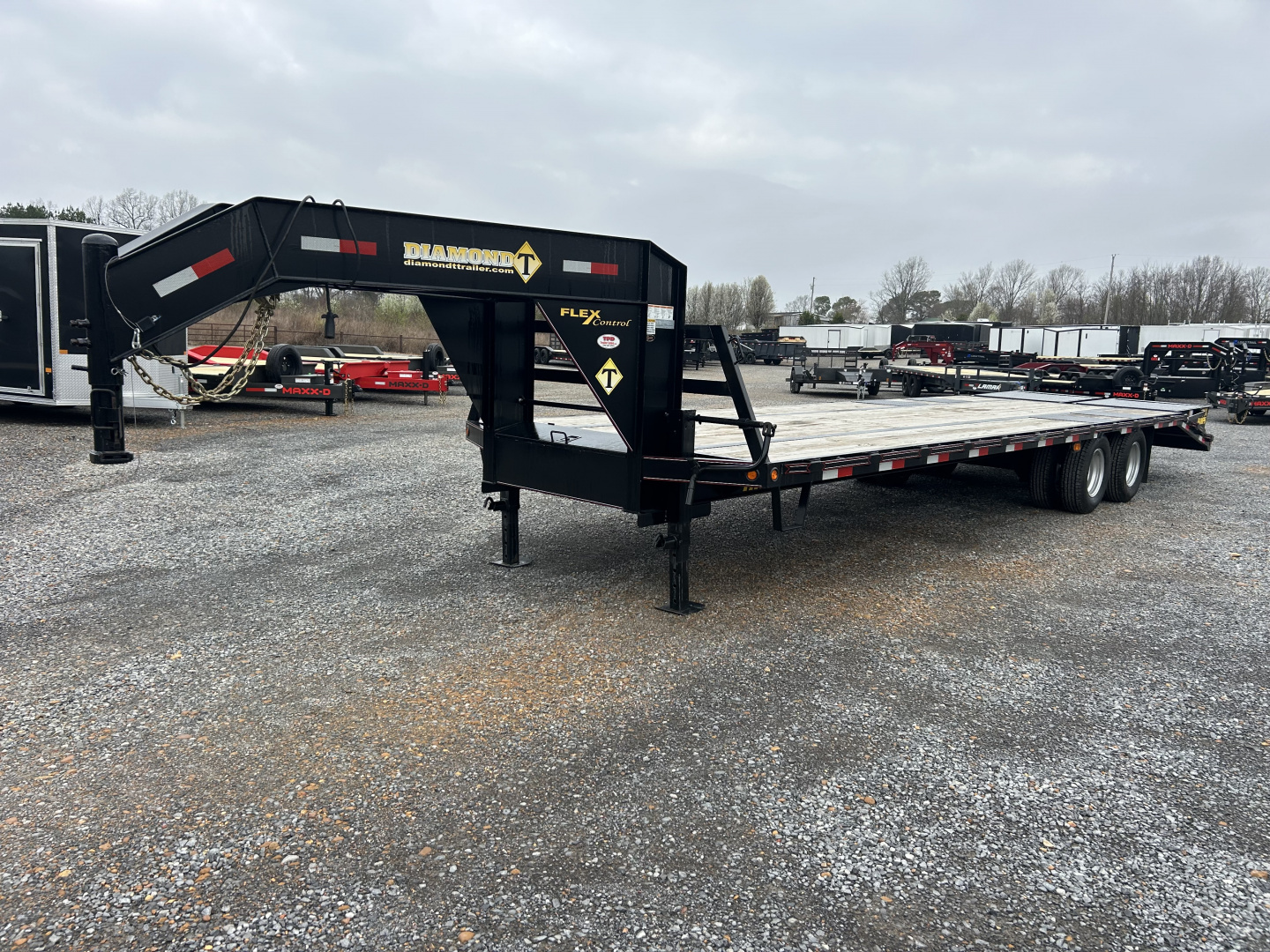 Used 2020 Diamond T 102"X30' 24k Gooseneck Trailer