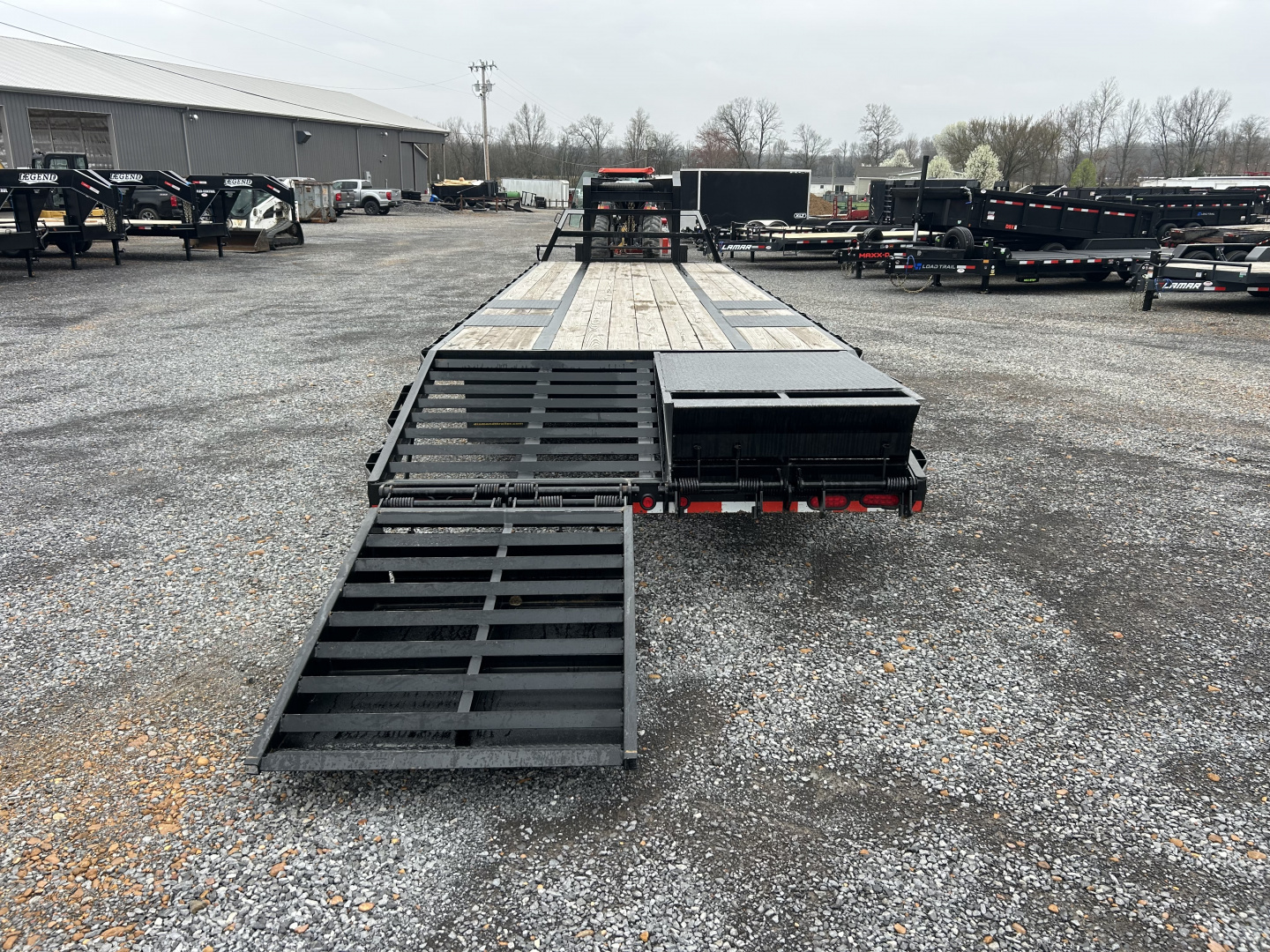 Used 2020 Diamond T 102"X30' 24k Gooseneck Trailer