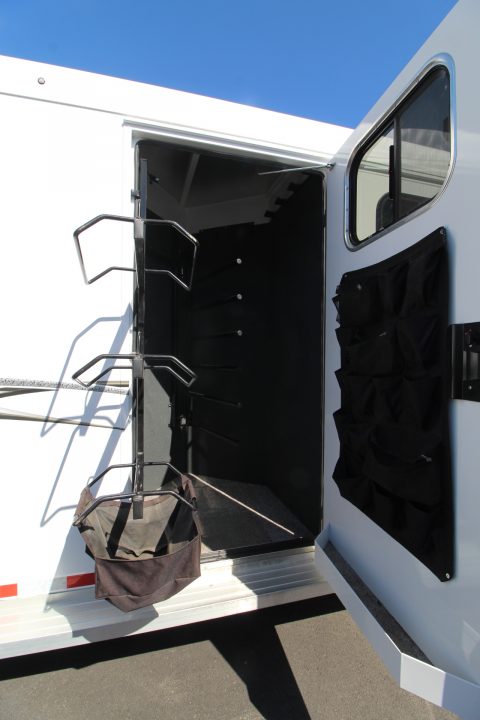 Used 2020 Trails West Classic 5x5 Comfort pkg. "Either Load" 3 Horse Trailer - Drop Down Windows Both Sides - Full Height Divider