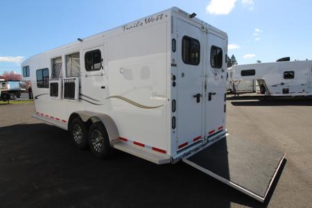 Used 2020 Trails West Classic 5x5 Comfort pkg. "Either Load" 3 Horse Trailer - Drop Down Windows Both Sides - Full Height Divider