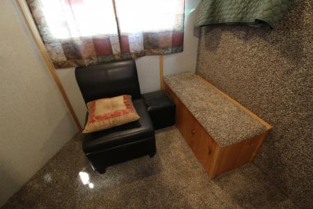 Used 2020 Trails West Classic 5x5 Comfort pkg. "Either Load" 3 Horse Trailer - Drop Down Windows Both Sides - Full Height Divider