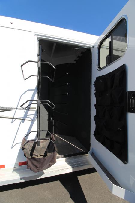Used 2020 Trails West Classic 5x5 Comfort pkg. "Either Load" 3 Horse Trailer - Drop Down Windows Both Sides - Full Height Divider