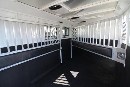 Used 2020 Trails West Classic 5x5 Comfort pkg. "Either Load" 3 Horse Trailer - Drop Down Windows Both Sides - Full Height Divider