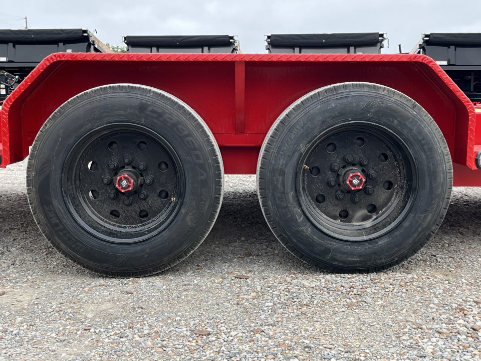 New 2026 MAXXD 83" X 22' 17.5K Tilt Equipment Trailer