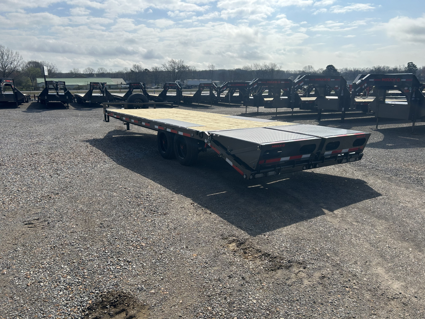 New 2026 MAXXD 102"X24' 17.5K Flatbed Trailer
