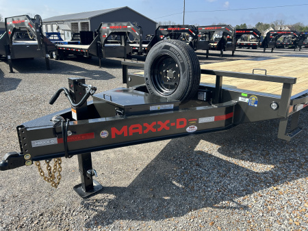 New 2026 MAXXD 102"X24' 17.5K Flatbed Trailer