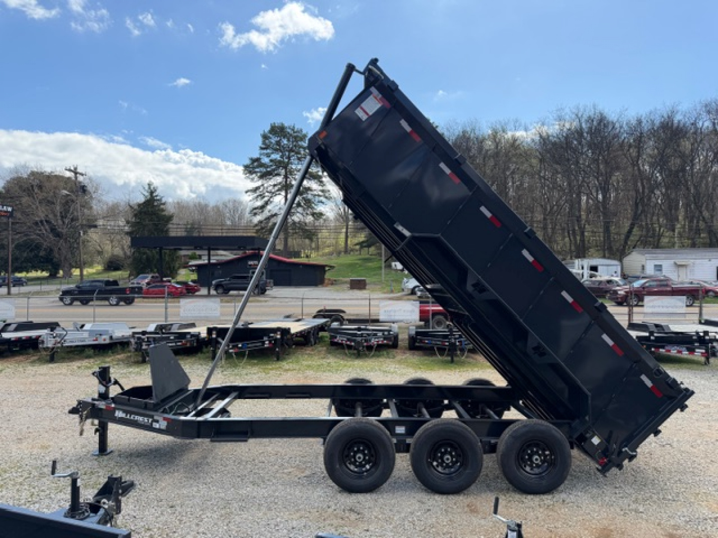 New Hillcrest Dump 7x16 21,000 GVWR 40" BP W/ HD Tube Ramps