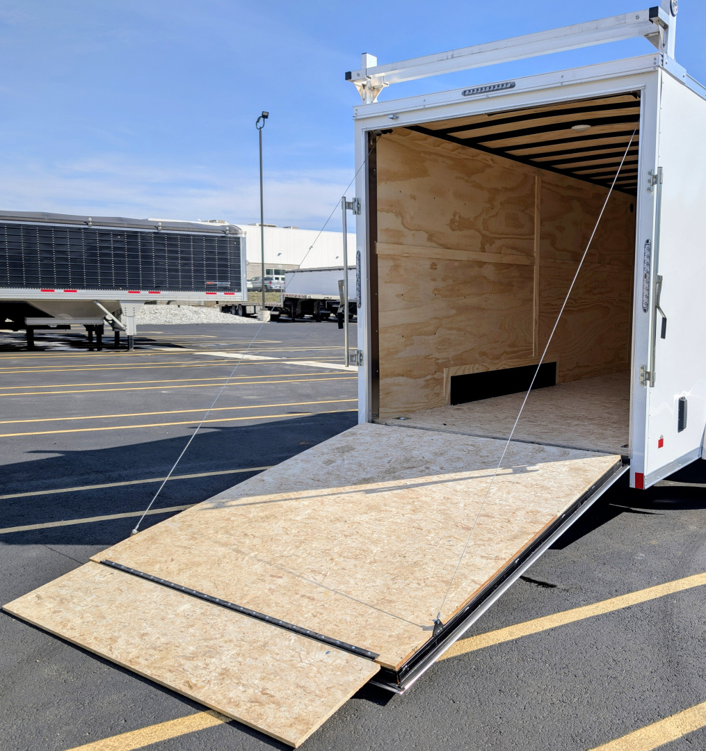 New Darkhorse Cargo DHW 7x16 HD Contractor Series Cargo / Enclosed Trailer