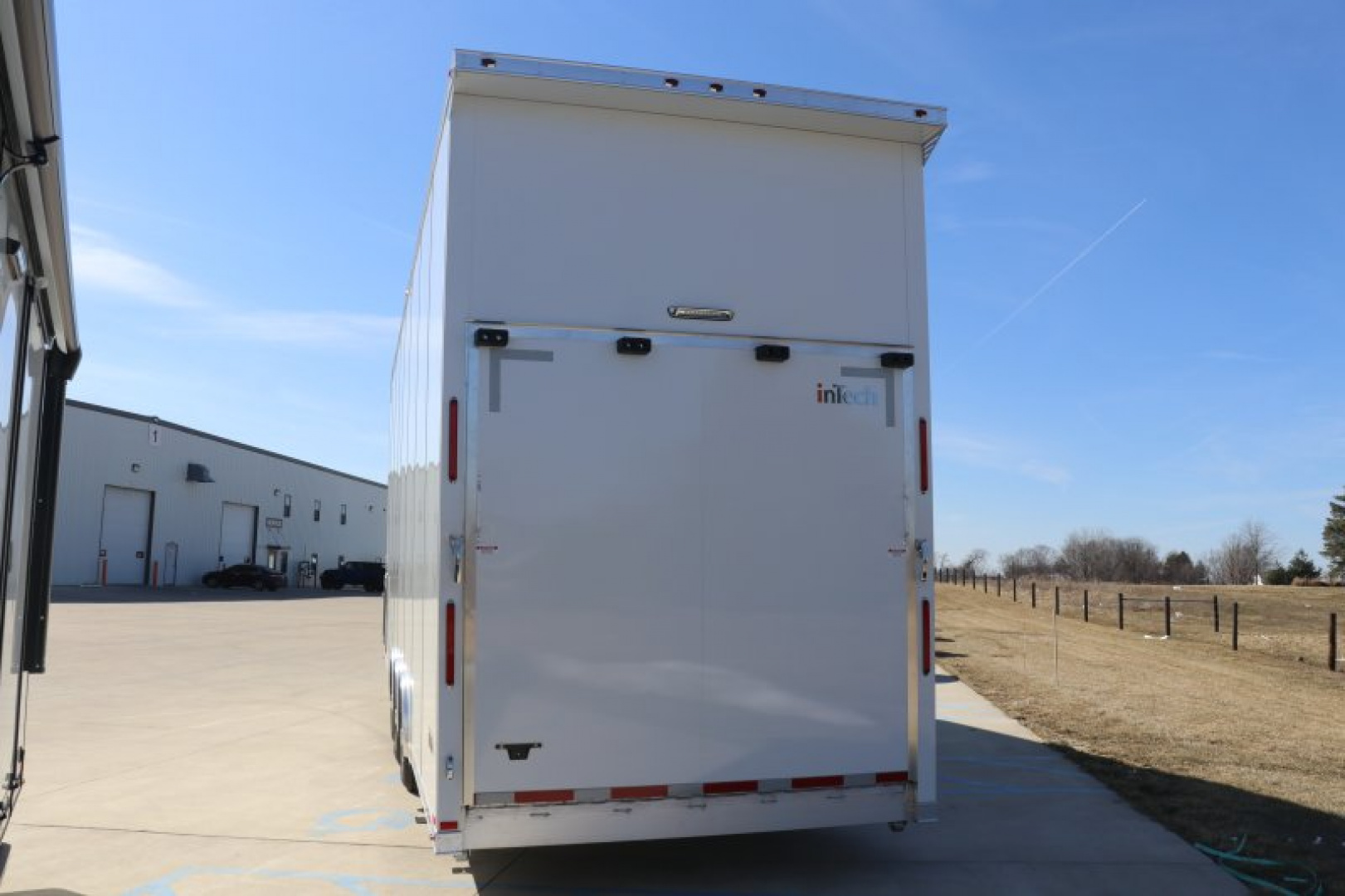 New In-Tech Lite 8.5x32 Stacker Race Trailer-21K - White W/ L Base Cabinet, Winch & WW Cabinet