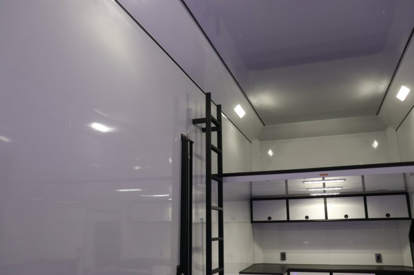 New In-Tech Lite 8.5x32 Stacker Race Trailer-21K - White W/ L Base Cabinet, Winch & WW Cabinet