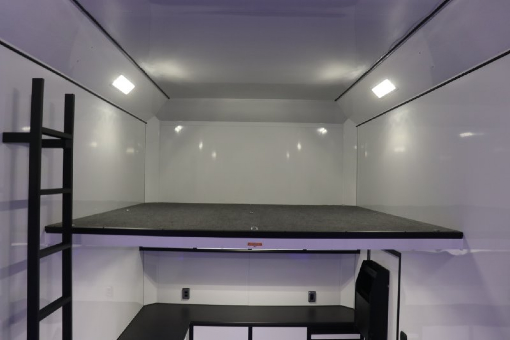 New In-Tech Lite 8.5x32 Stacker Race Trailer-21K - White W/ L Base Cabinet, Winch & WW Cabinet