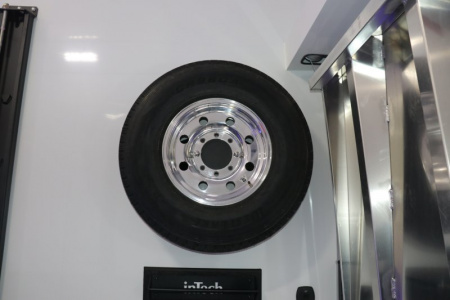 New In-Tech Lite 8.5x32 Stacker Race Trailer-21K - White W/ L Base Cabinet, Winch & WW Cabinet