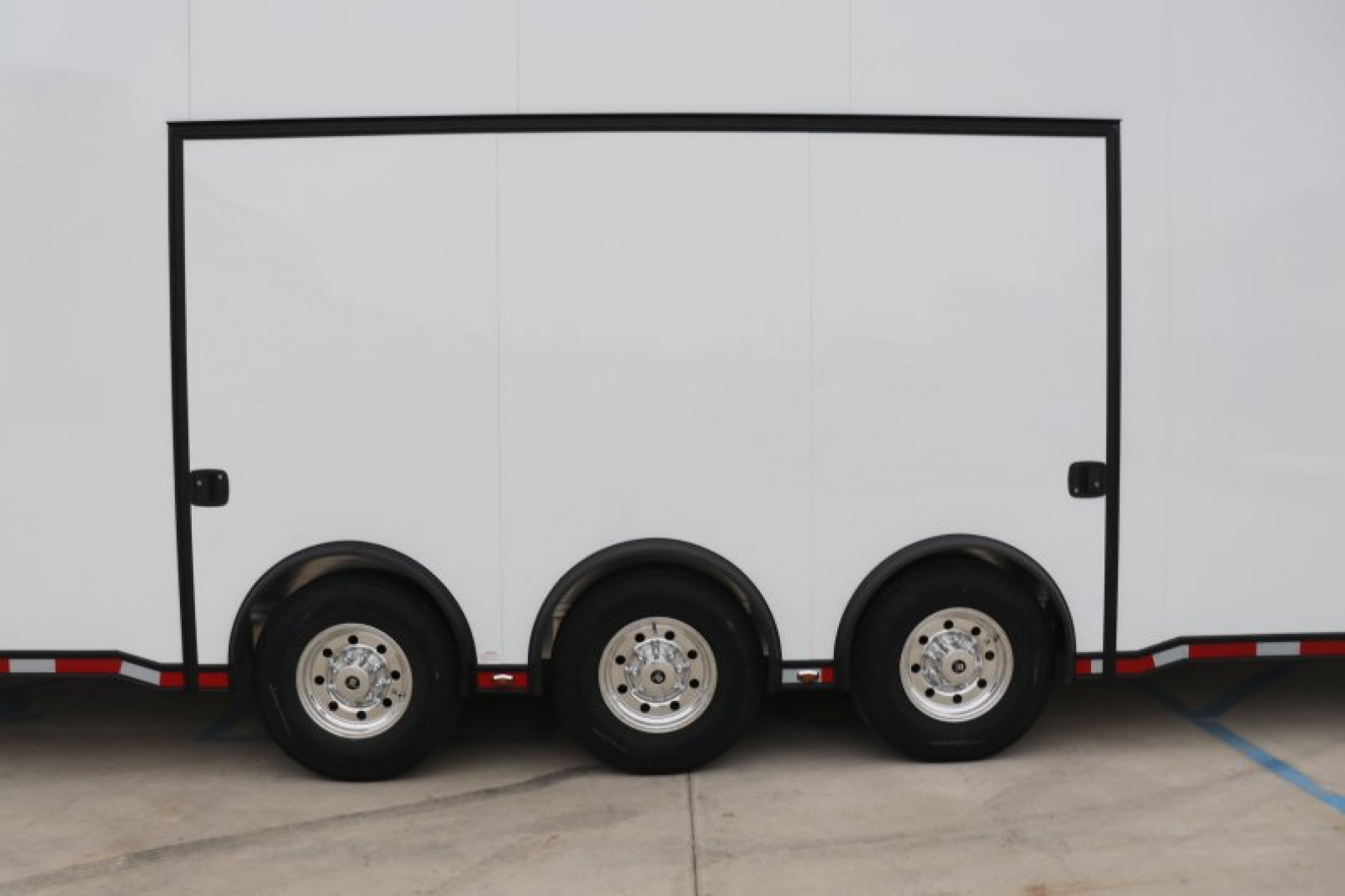 New In-Tech Lite 8.5x32 Stacker Race Trailer-21K- White W/ Black Trim, Escape Door, WW Cabinet, RS Cabinet, & Winch