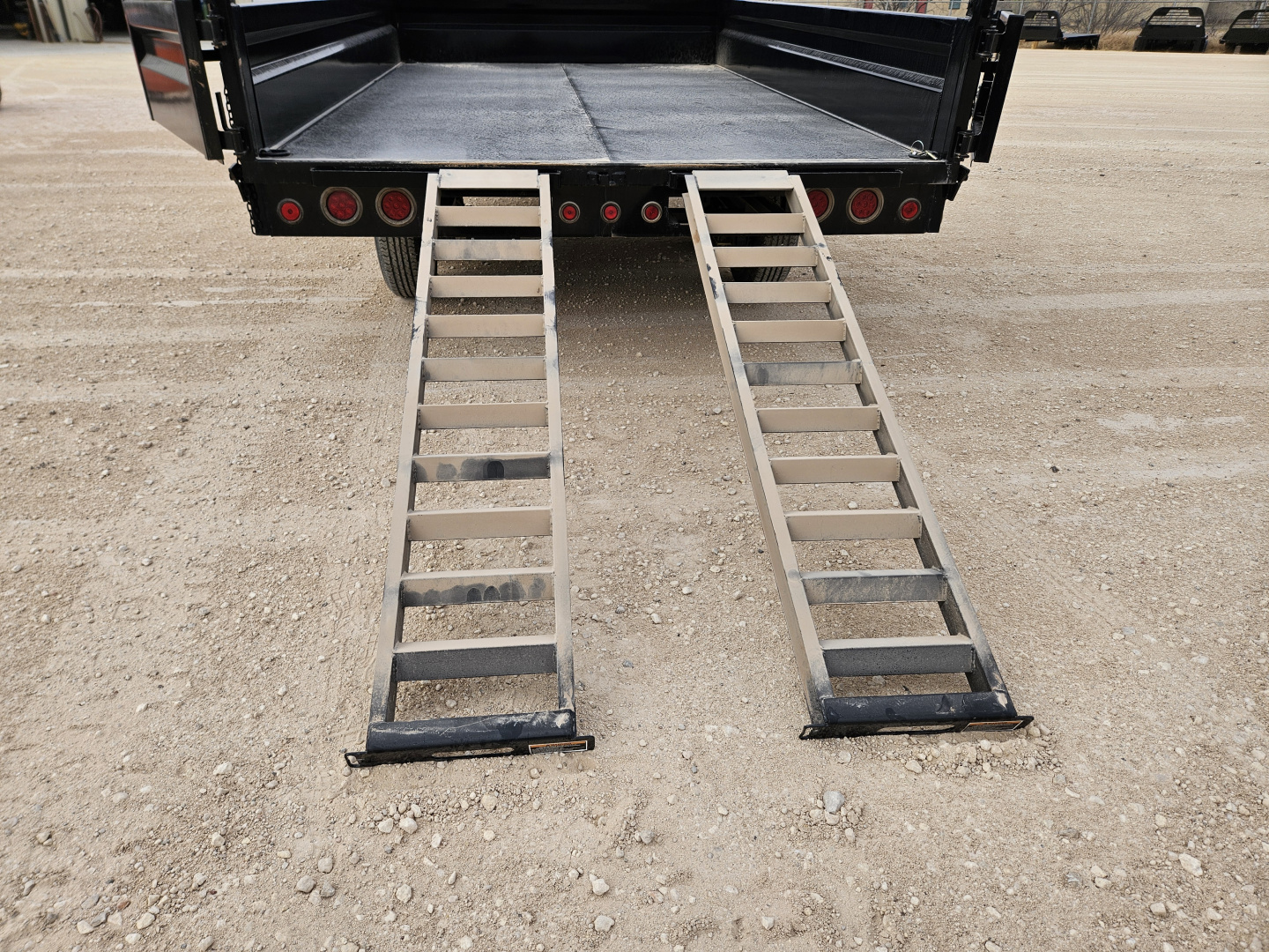New 2024 Load Trail 14K 96"x 14" Gooseneck Dump