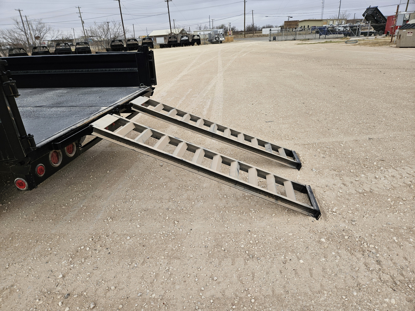 New 2024 Load Trail 14K 96"x 14" Gooseneck Dump