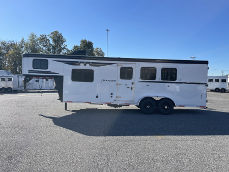 New 2026 Bison Trailers RG7308 Horse Trailer