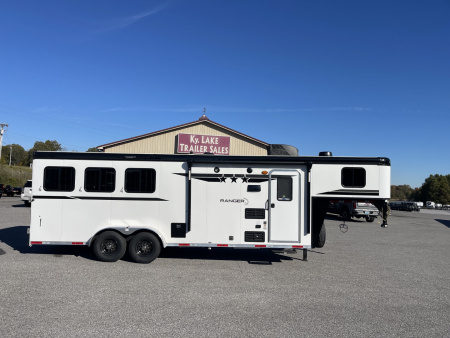 New 2026 Bison Trailers RG7308 Horse Trailer
