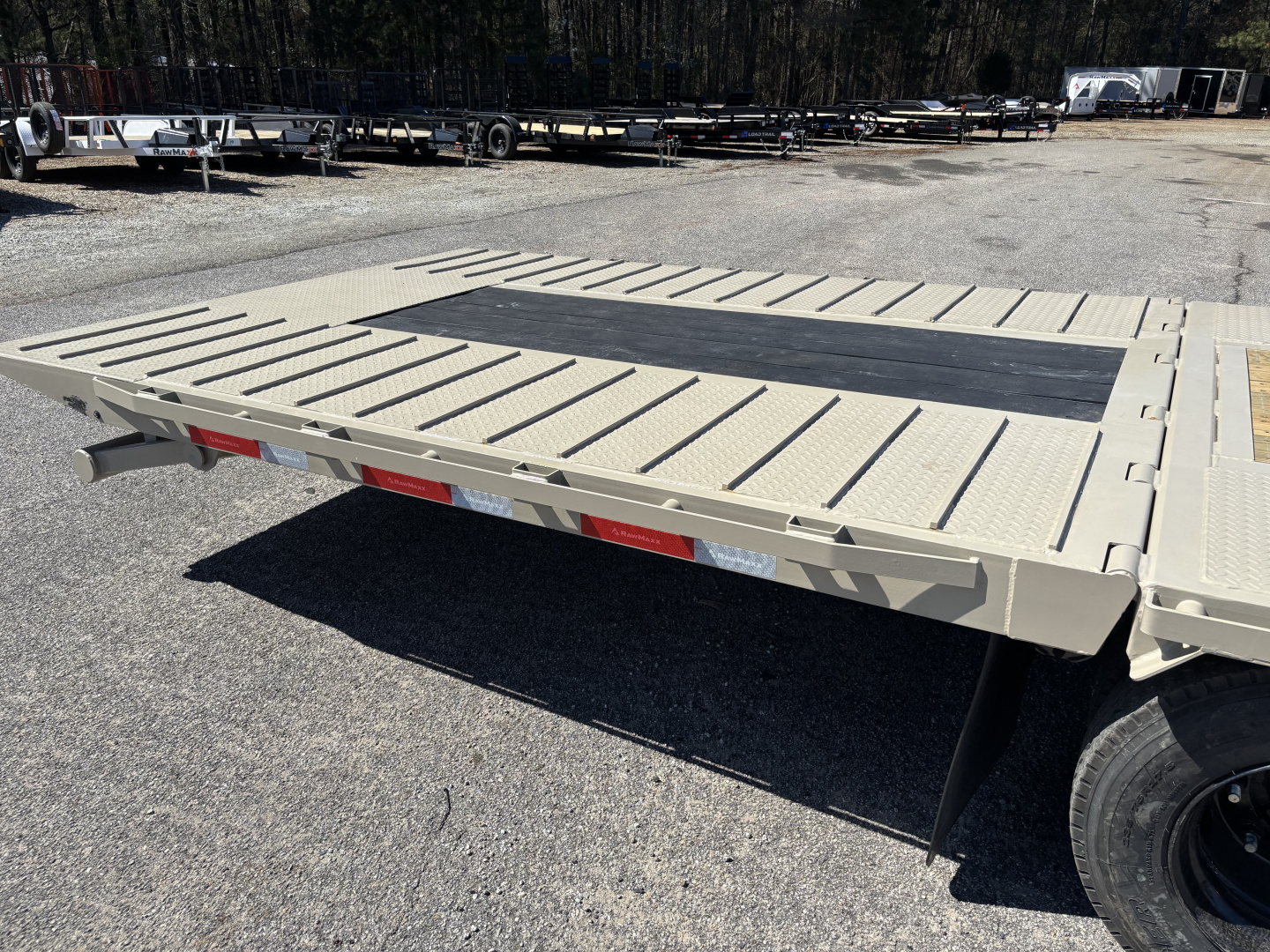 New 2026 RawMaxx HTX 102X32 Flatbed Trailer / SOLAR PANEL / WIRELESS REMOTE / 12" OC / 18 PLY TIRES / ELE./HYD. DISC BRAKES / 32K GVWR