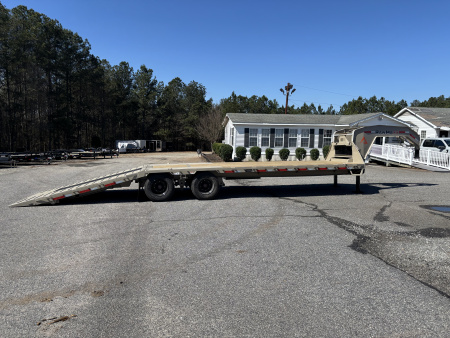 New 2026 RawMaxx HTX 102X32 Flatbed Trailer / SOLAR PANEL / WIRELESS REMOTE / 12" OC / 18 PLY TIRES / ELE./HYD. DISC BRAKES / 32K GVWR