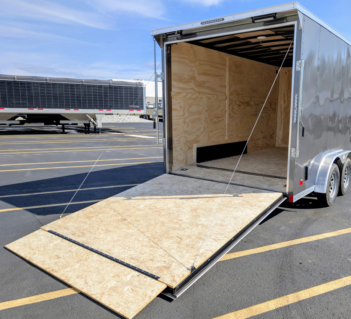 New Darkhorse Cargo DHW 7.5x14 Medium Duty Cargo / Enclosed Trailer