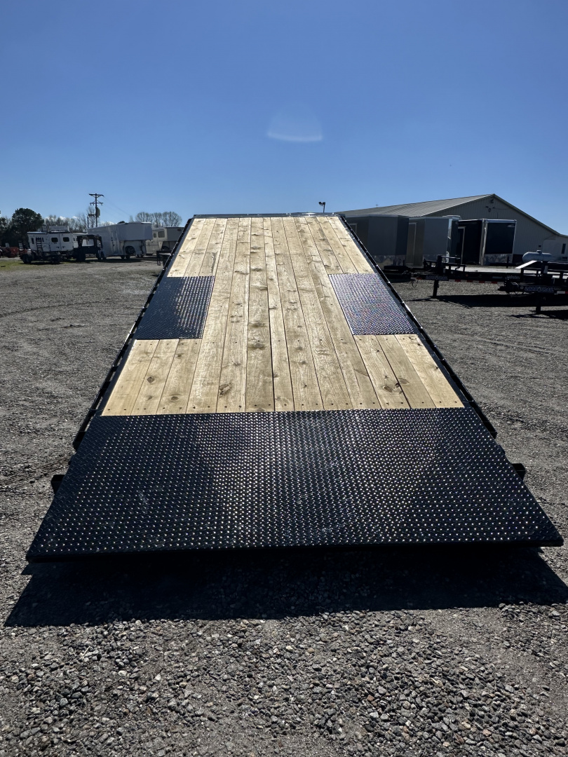 New 2026 Load Trail 102 X24 TANDEM GN Tilt Trailer