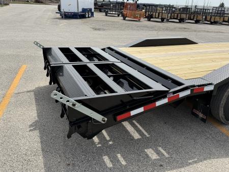 New 2026 Midsota 8.5X24 17.6 Full Width w/ Drive over Fenders Equipment Trailer
