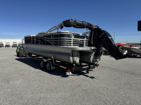 Used 2013 Bennington 2550 RC Pontoon Boat