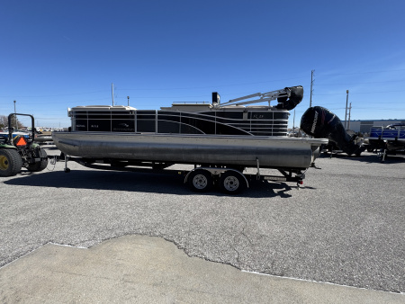 Used 2013 Bennington 2550 RC Pontoon Boat