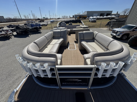 Used 2013 Bennington 2550 RC Pontoon Boat