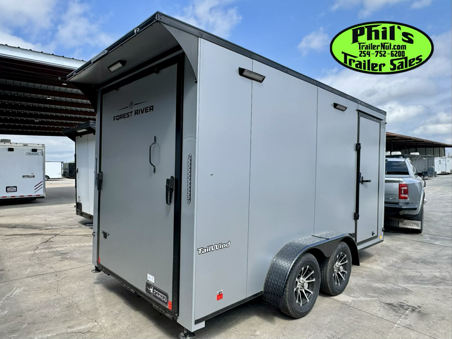 New 2026 Continental Cargo NEW 7X14 V-NOSE MOTORCYCLE TRAILER ENCLOSED TRAILER CARGO TRAILERS Motorcycle Trailer