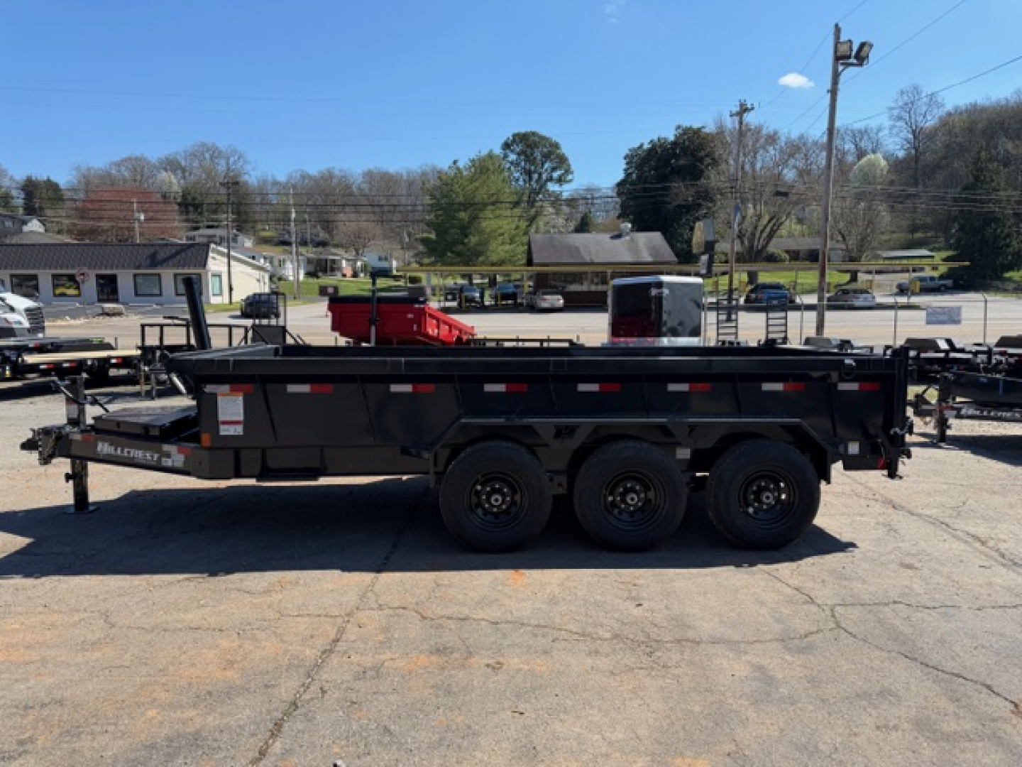 New Hillcrest Dump 7x16 21,000 GVWR 2' BP W/ HD Tube Ramps