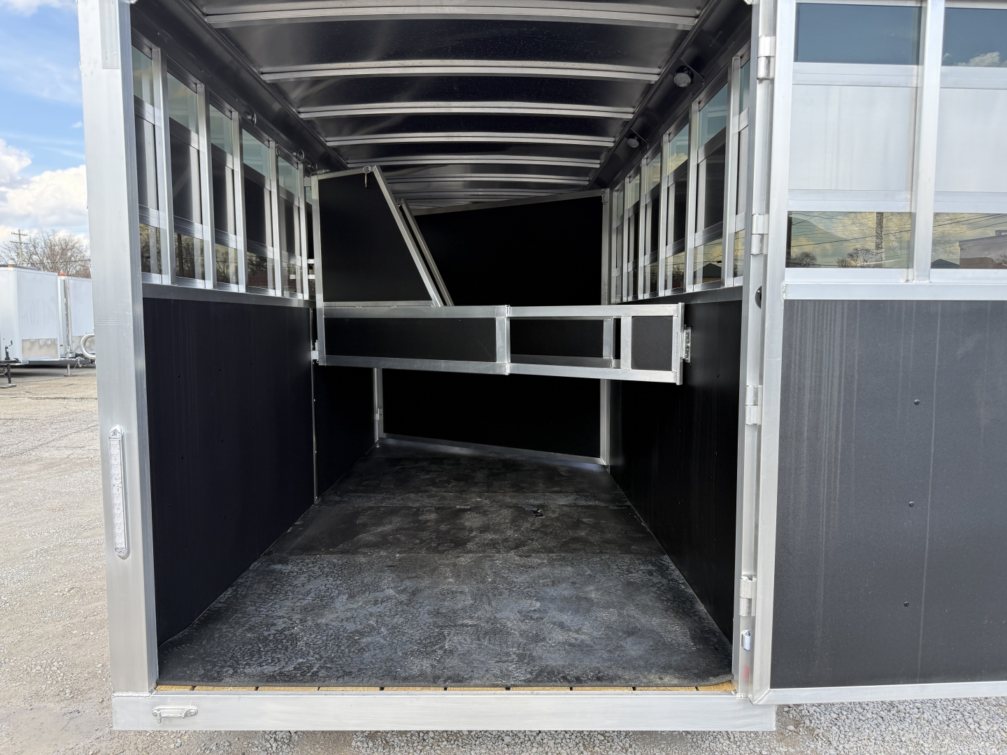 New 2026 Shadow 3 HORSE SLANT LOAD 7'6" Tall