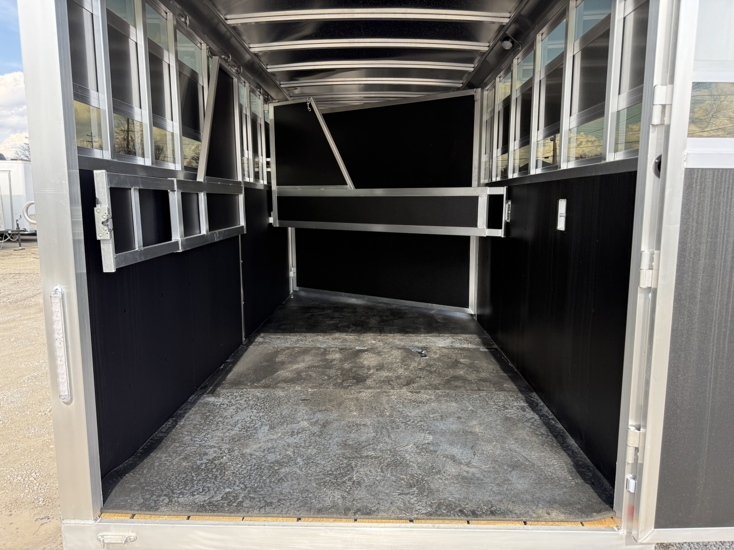 New 2026 Shadow 3 HORSE SLANT LOAD 7'6" Tall