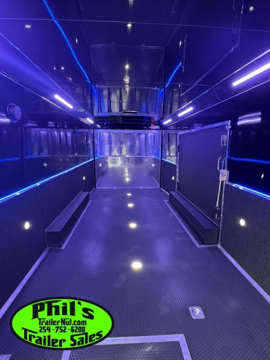 New Haulmark NEW 85X28 EDGE ENCLOSED CAR RACE TRAILER HAULER CARGO Car / Racing Trailer