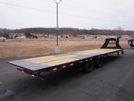 New 2026 Load Trail 102"x32' Low-Pro Gooseneck
