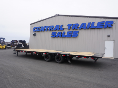 New 2026 Load Trail 102"x32' Low-Pro Gooseneck