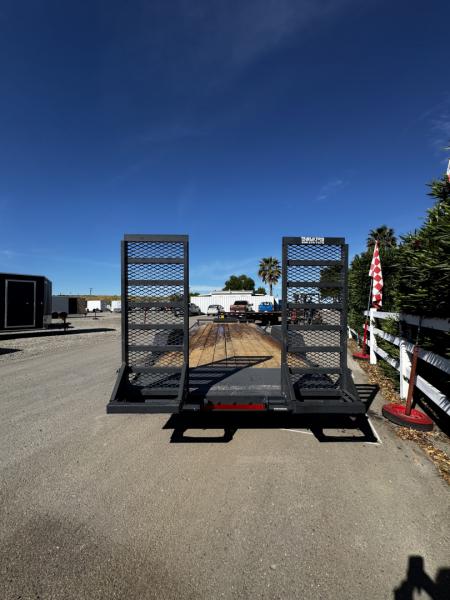 New 2026 Lamar Trailers EQ-TDM Equipment Trailer