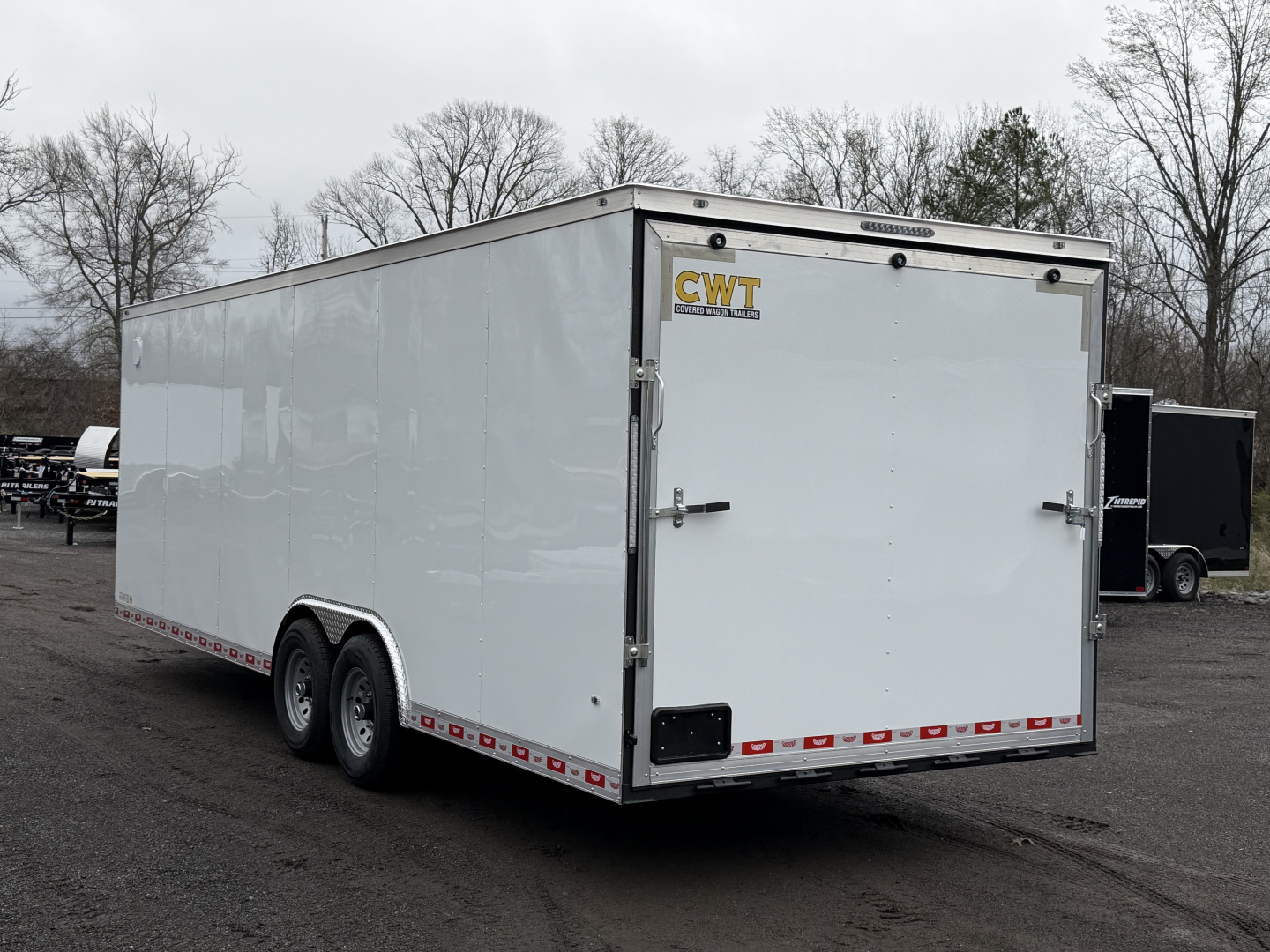 New 2026 Covered Wagon Trailers 8.5' x 24' x 7' XXL Package 14K Cargo / Enclosed Trailer
