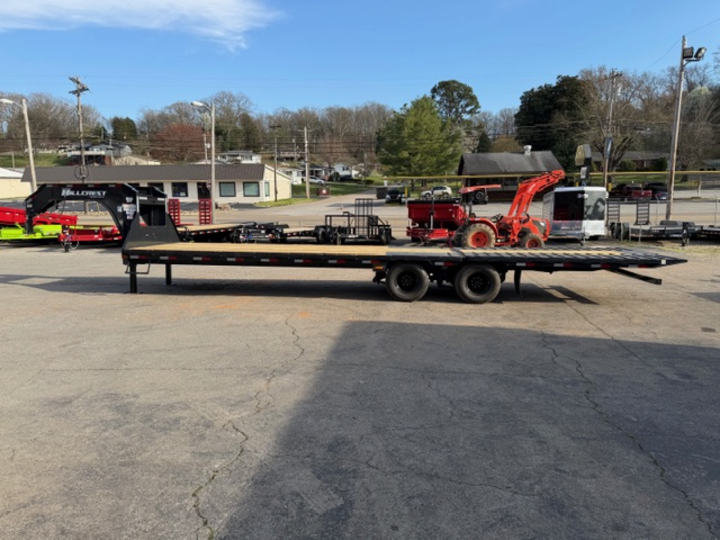 New HillCrest Gooseneck 20+12 Auto Latching Hydraulic Dovetail- 25.9K