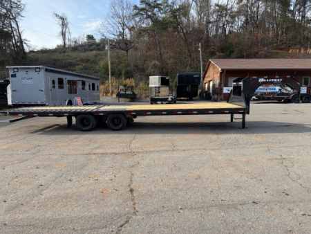 New HillCrest Gooseneck 20+12 Auto Latching Hydraulic Dovetail- 25.9K