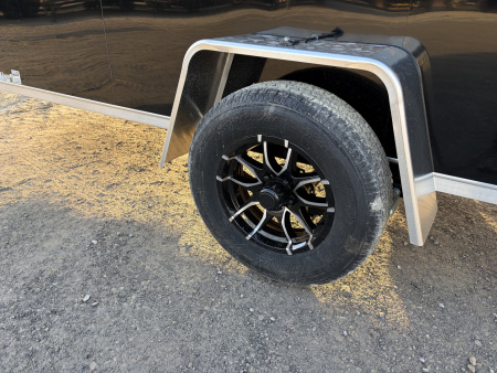New !!!Scratch and Dent Special!!!2026 NEO TRAILERS NAV126SR (6' X 12') 2.9K V-Nose Cargo / Enclosed Trailer
