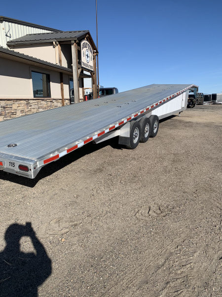 Used 2020 Featherlite Trailers 3150-8653 Car Hauler