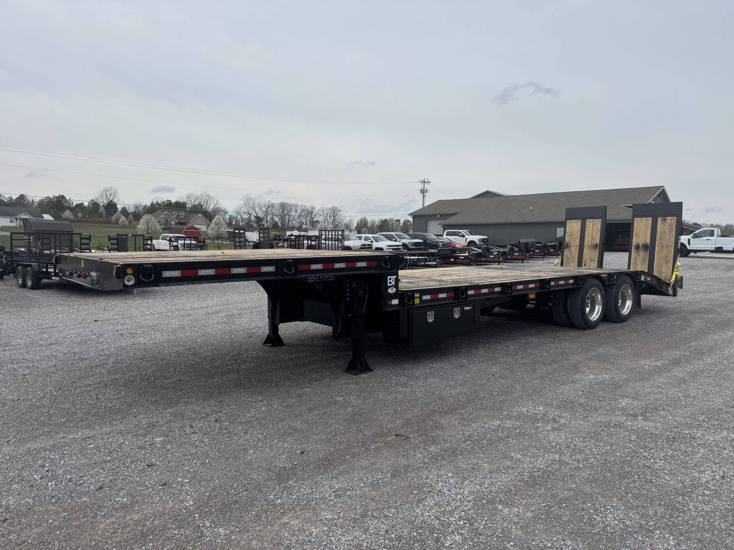 New 2026 Behnke 9.5'X38' 40 Ton Step Deck AIR RAMPS