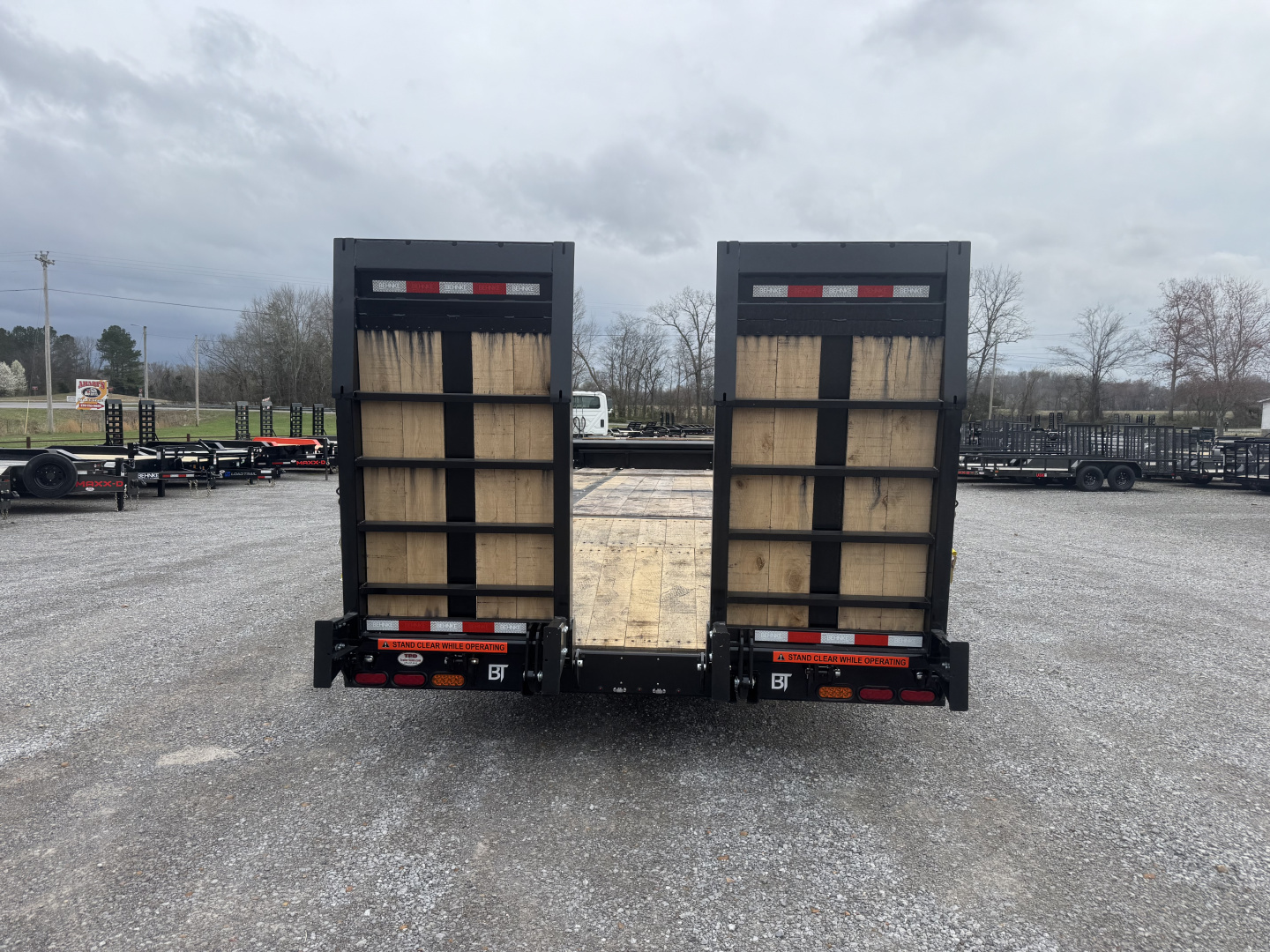 New 2026 Behnke 9.5'X38' 40 Ton Step Deck AIR RAMPS