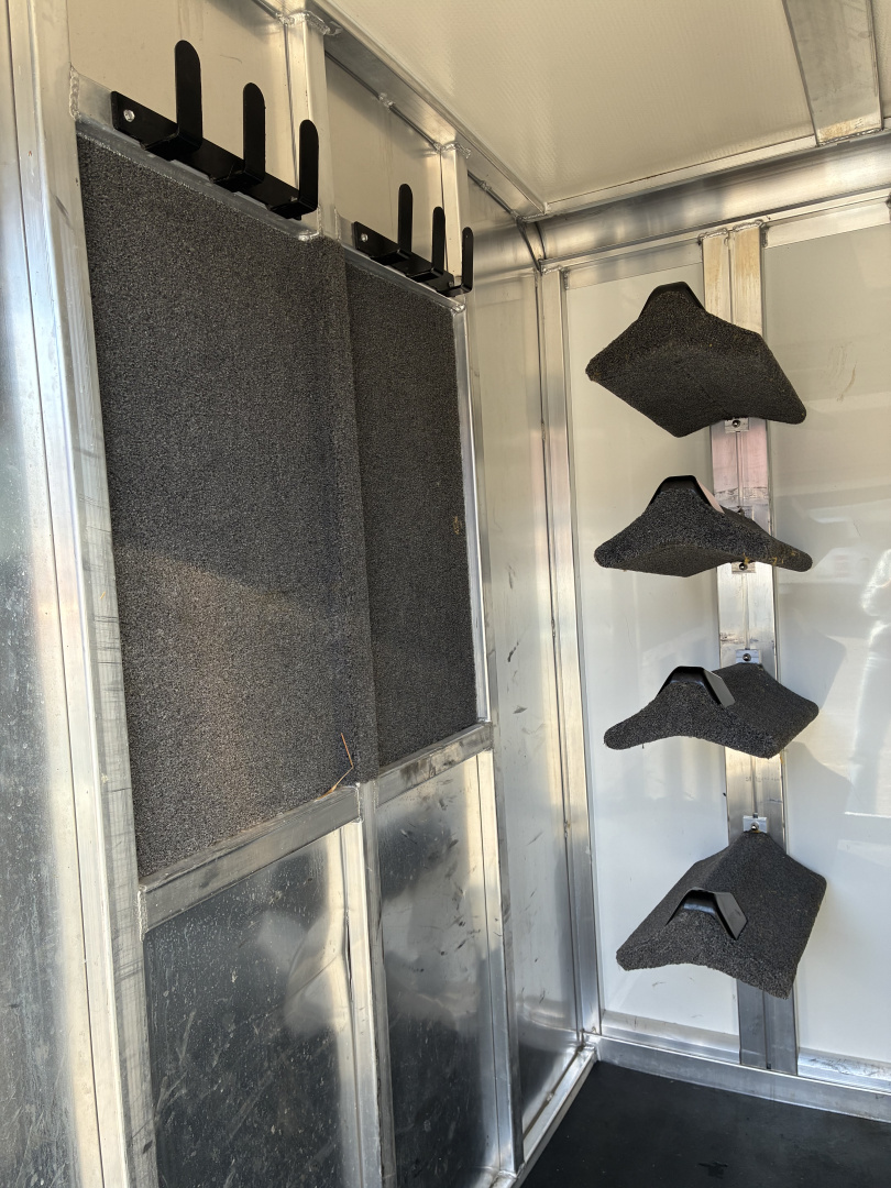 Used 2023 Cimarron 24' Lonestar Stock / Stock Combo Trailer