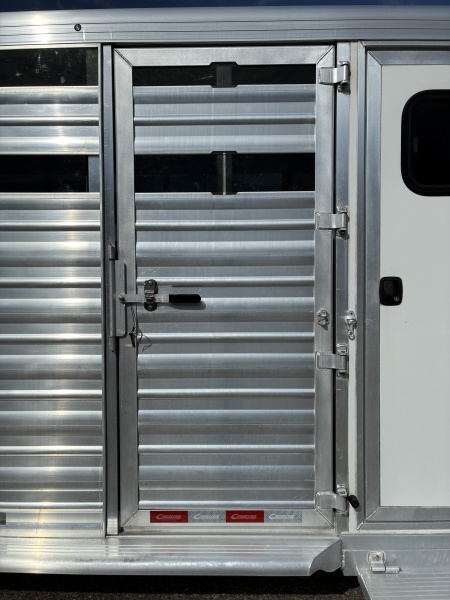 Used 2023 Cimarron 24' Lonestar Stock / Stock Combo Trailer