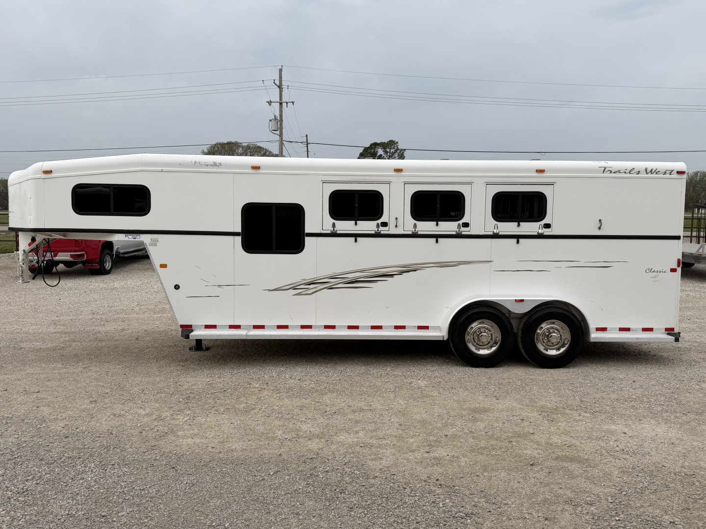 Used 2008 Trails West 3 Horse Gooseneck With Mid Tack Horse Trailer